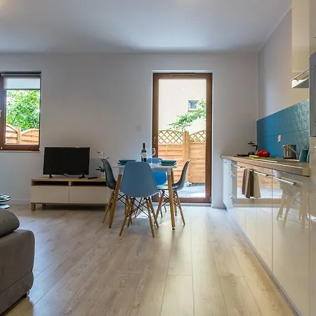 Nautikka * Krynica Morska